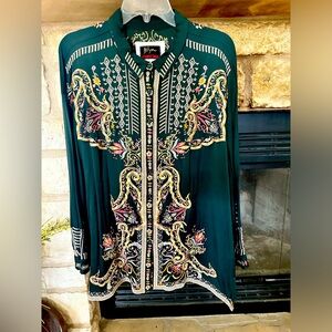 Johnny Was Biya Tandit Blouse in size L
